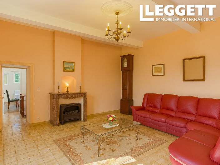 Image No.3-5 Bed House for sale