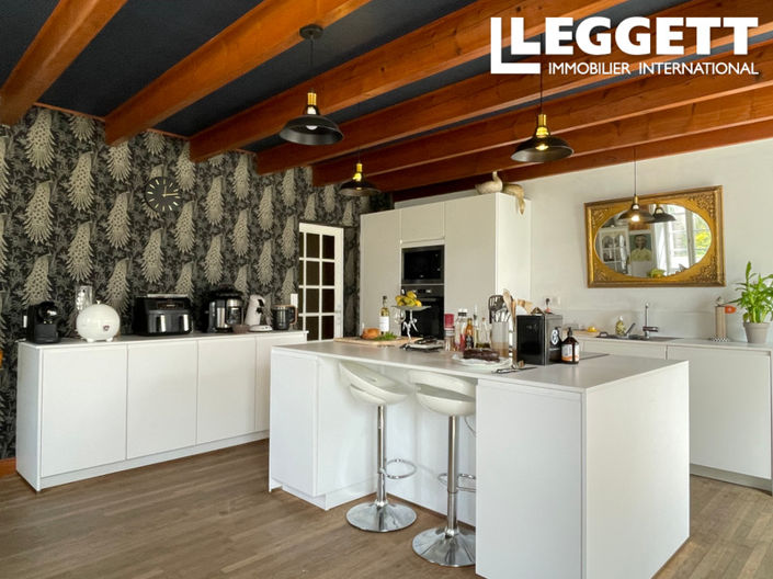 Image No.4-4 Bed House for sale