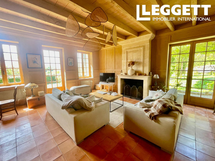 Image No.5-5 Bed House for sale