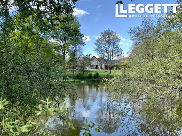 Image No.10-6 Bed House for sale