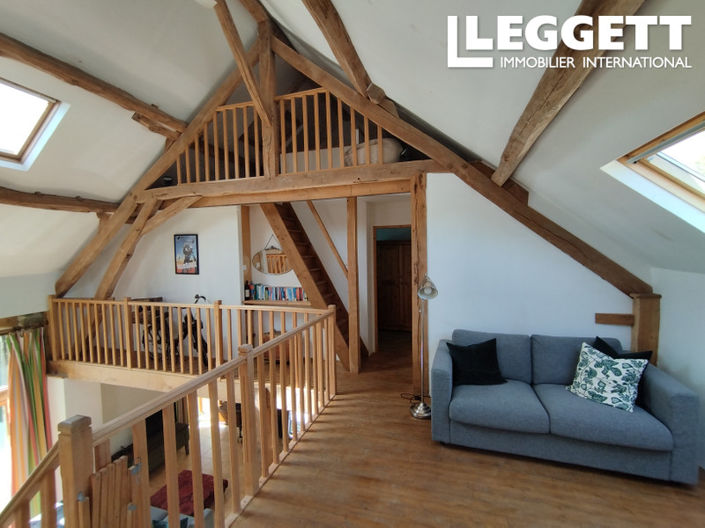 Image No.6-Maison de 10 chambres à vendre à Saint-Léger-Magnazeix