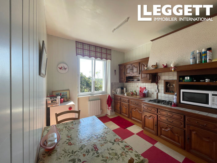 Image No.4-2 Bed House for sale