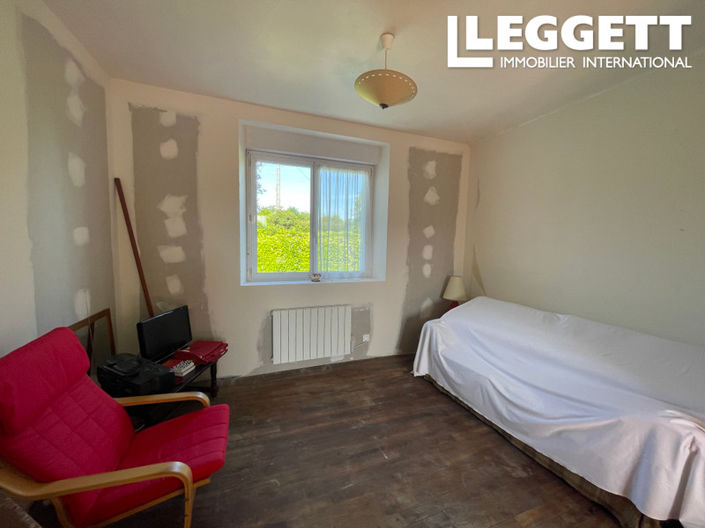 Image No.7-2 Bed House for sale