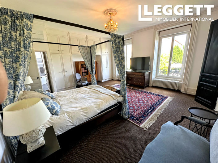 Image No.7-Châteaux de 8 chambres à vendre à Châlus