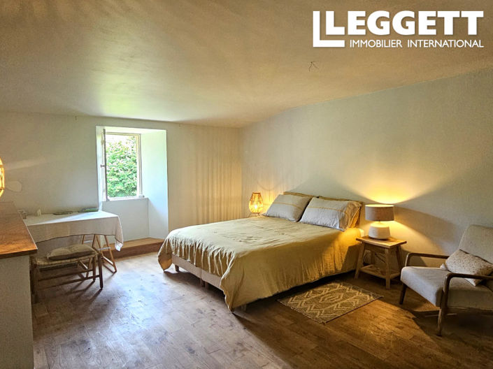 Image No.9-4 Bed House for sale