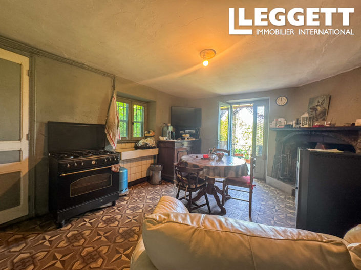 Image No.7-2 Bed House for sale