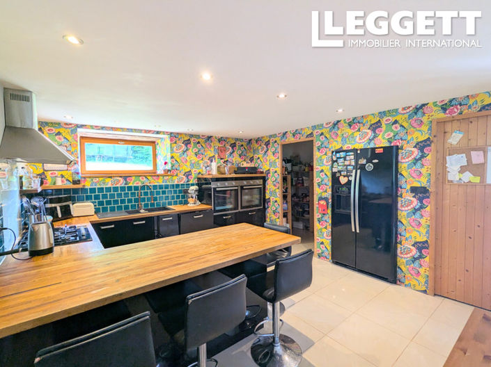 Image No.5-4 Bed House for sale