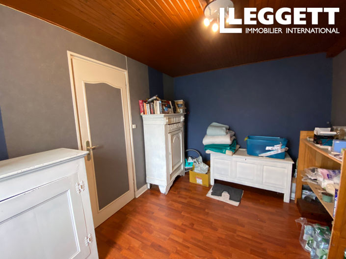 Image No.7-3 Bed House for sale