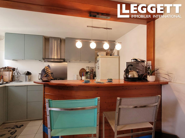 Image No.5-2 Bed House for sale