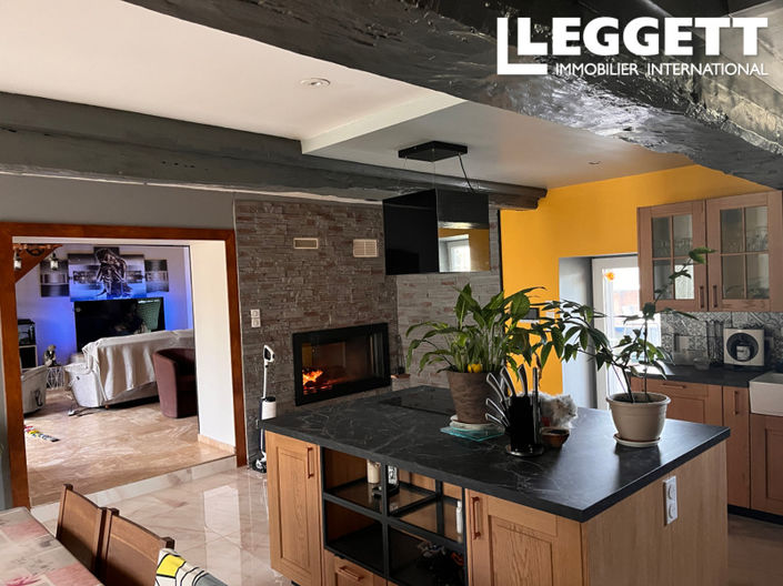 Image No.3-5 Bed House for sale