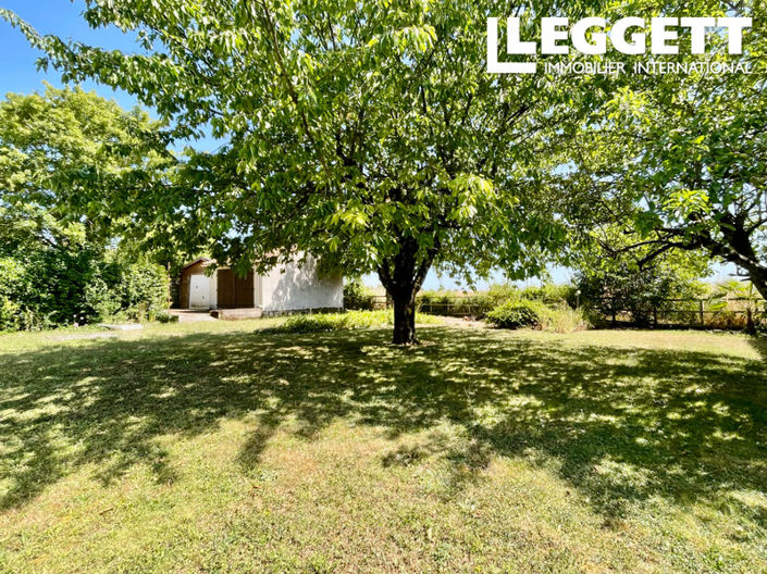 Image No.10-3 Bed House for sale