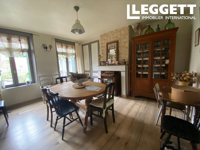 Image No.2-6 Bed House for sale
