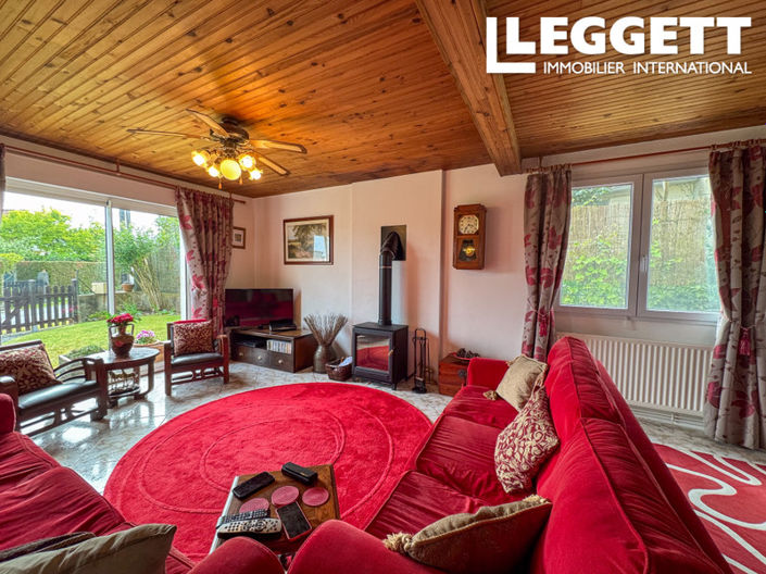 Image No.9-3 Bed House for sale