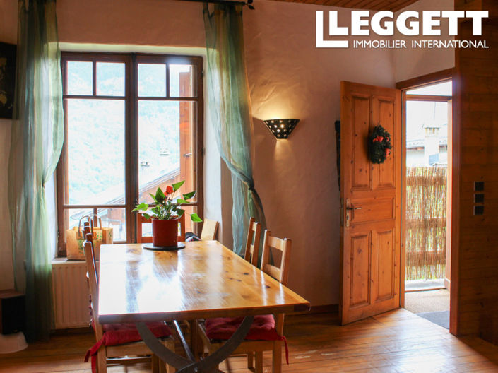 Image No.5-3 Bed House for sale