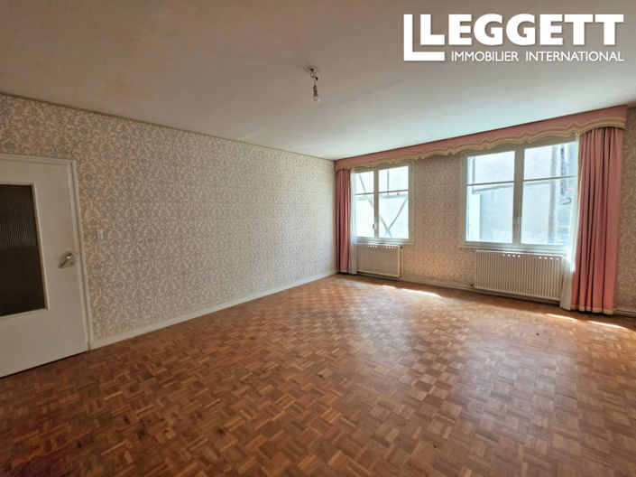 Image No.6-5 Bed House for sale
