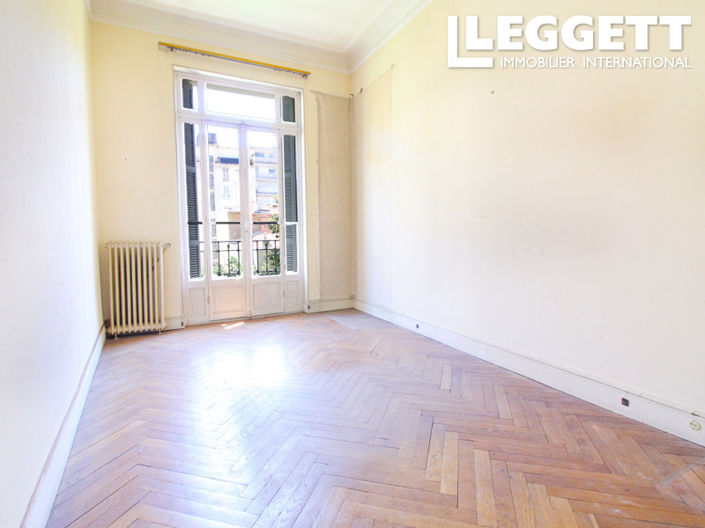 Image No.3-Appartement de 2 chambres à vendre