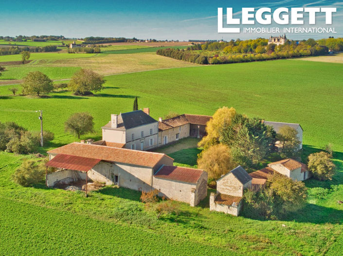 Image No.8-2 Bed House for sale