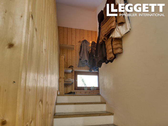 Image No.10-1 Bed Apartment for sale