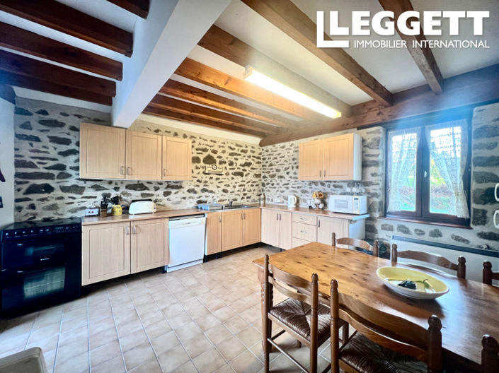 Image No.4-4 Bed House for sale