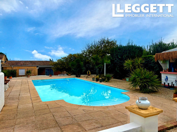 Image No.3-10 Bed House for sale