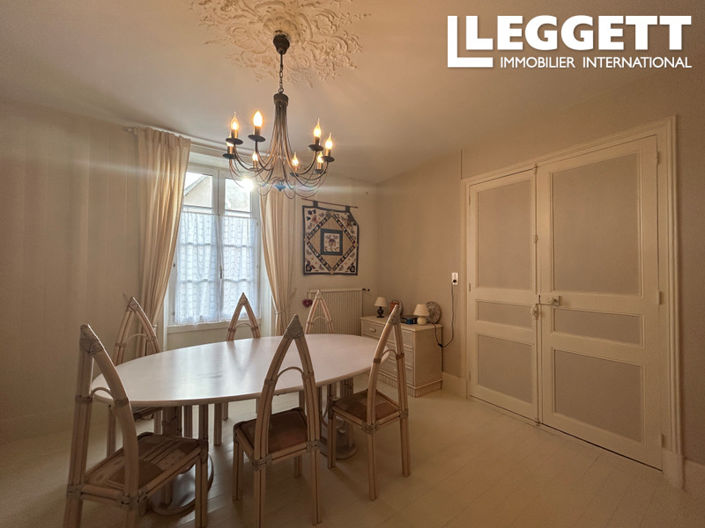 Image No.10-4 Bed House for sale