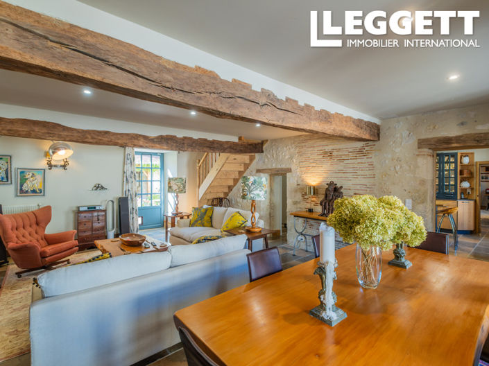 Image No.6-5 Bed House for sale