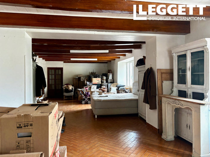 Image No.10-2 Bed House for sale