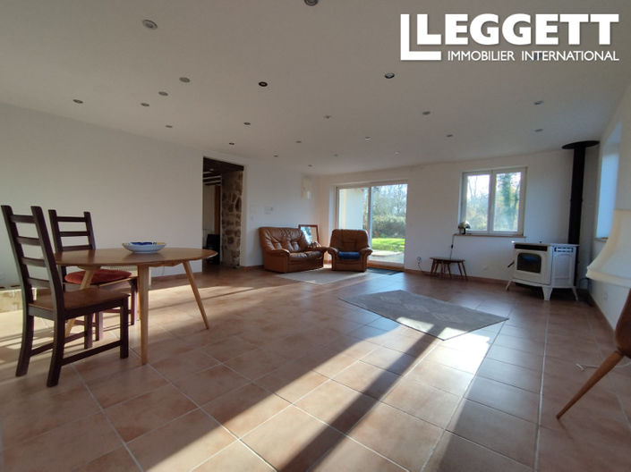 Image No.4-4 Bed House for sale
