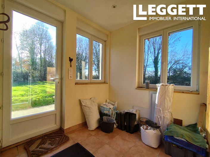 Image No.5-4 Bed House for sale