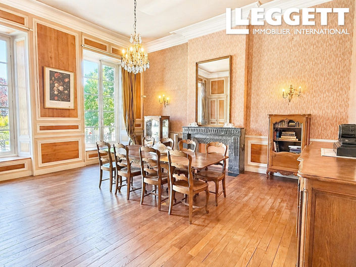Image No.5-6 Bed House for sale