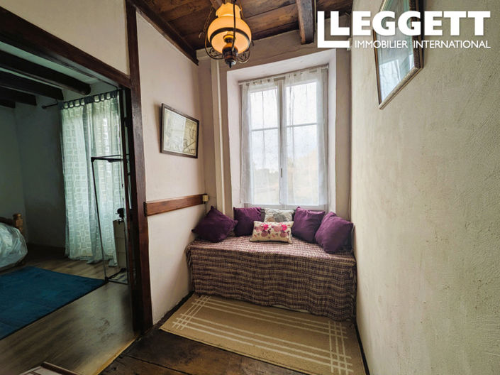 Image No.7-3 Bed House for sale