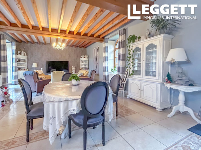 Image No.3-Maison de 5 chambres à vendre à Montsûrs