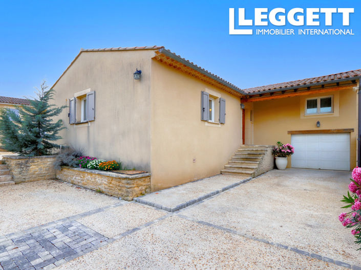 Image No.10-3 Bed House for sale