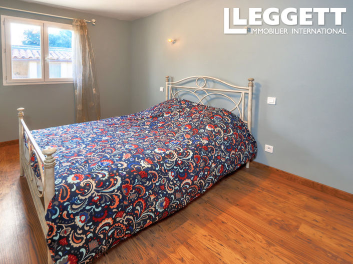 Image No.7-3 Bed House for sale