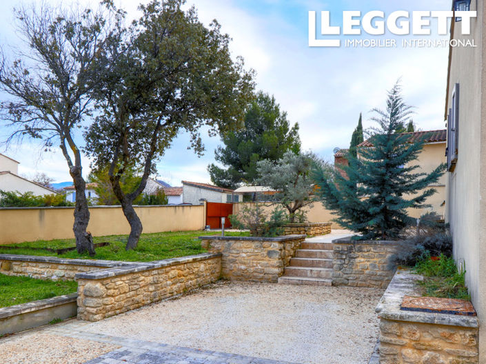 Image No.9-3 Bed House for sale