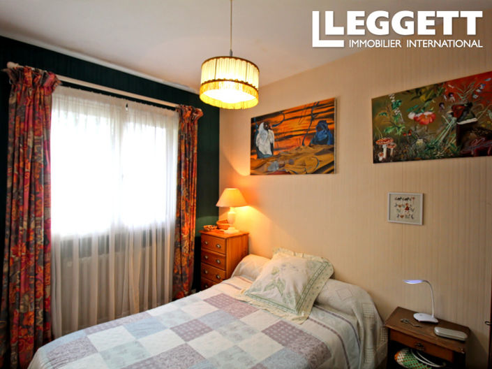 Image No.7-4 Bed House for sale