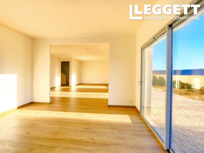 Image No.4-4 Bed House for sale