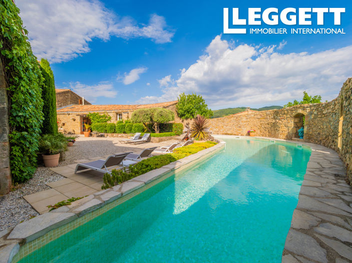 Image No.2-6 Bed Chateaux for sale