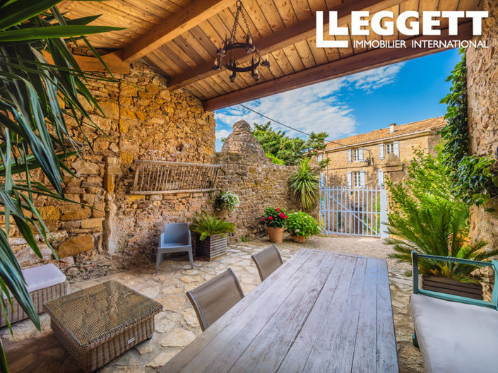Image No.4-6 Bed Chateaux for sale