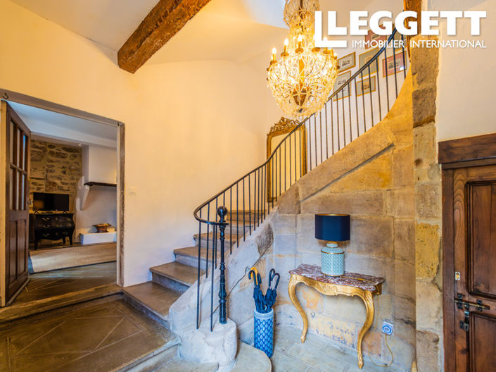 Image No.5-6 Bed Chateaux for sale