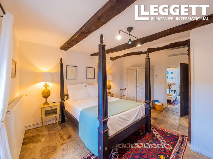 Image No.8-10 Bed Chateaux for sale