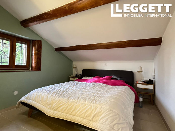 Image No.6-3 Bed House for sale