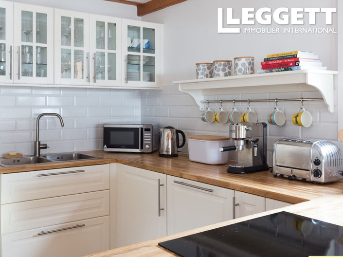Image No.3-5 Bed House for sale