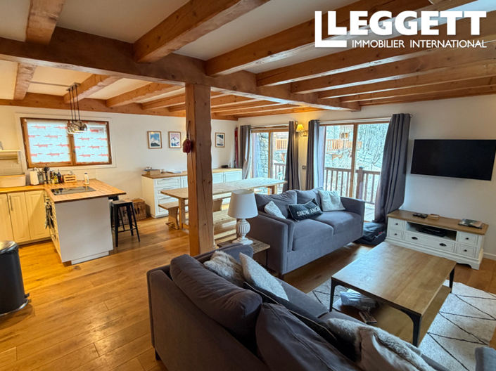 Image No.7-5 Bed House for sale