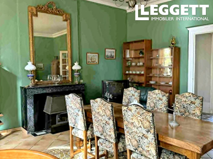 Image No.4-6 Bed House for sale