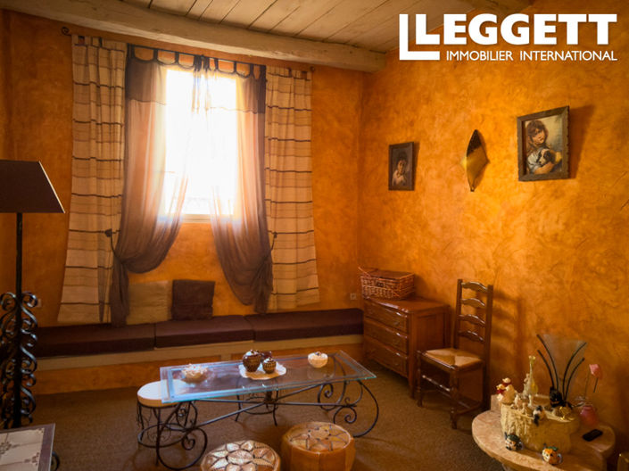 Image No.9-4 Bed House for sale
