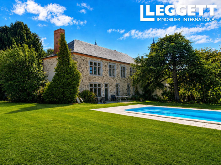Image No.3-Châteaux de 12 chambres à vendre à Geay