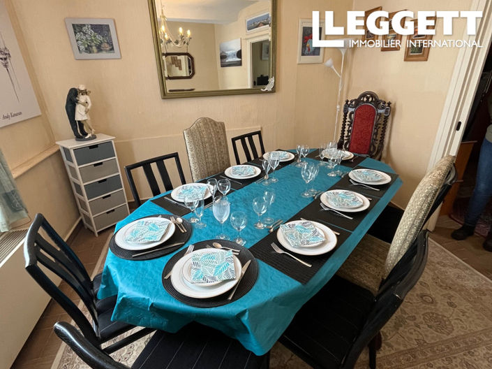 Image No.4-2 Bed House for sale