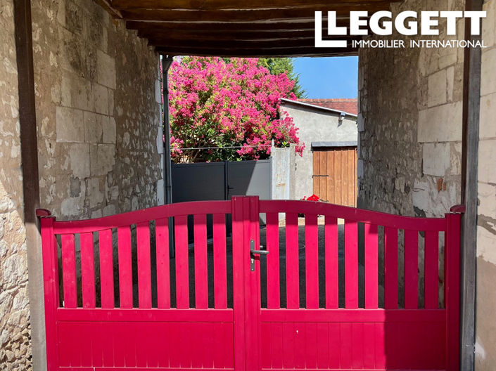 Image No.6-2 Bed House for sale