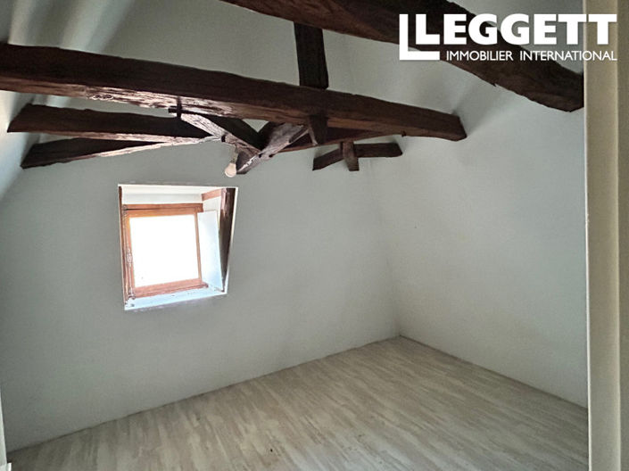 Image No.6-3 Bed House for sale